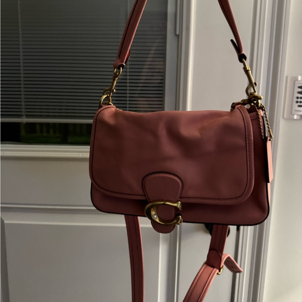 Pink coach shoulder bag